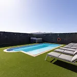 Penguina Play Blanca Lanzarote * 普拉亚布兰卡